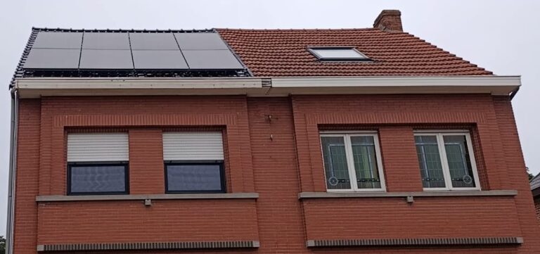 8 zonnepanelen met thuisbatterij van 16 kWh in Scherpenheuvel-Zichem – foto 2
