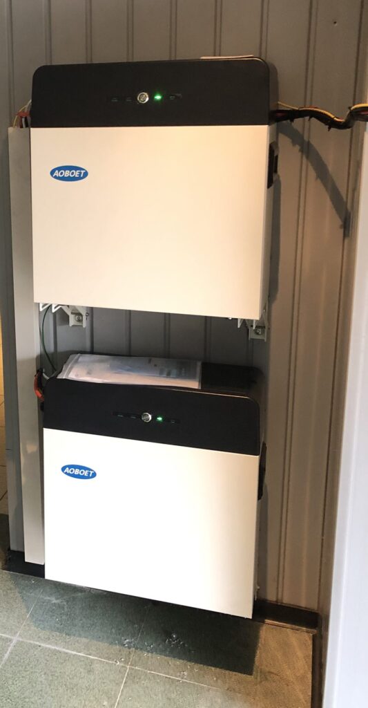 16 zonnepanelen en thuisbatterij van 10,24 kWh in Tienen