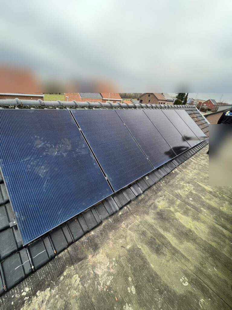 Uitbreiding met 6 zonnepanelen in Tongeren