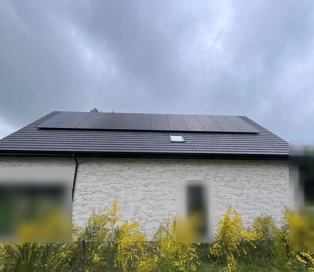 24 zonnepanelen en thuisbatterij van 10,66 kWh in Tremelo